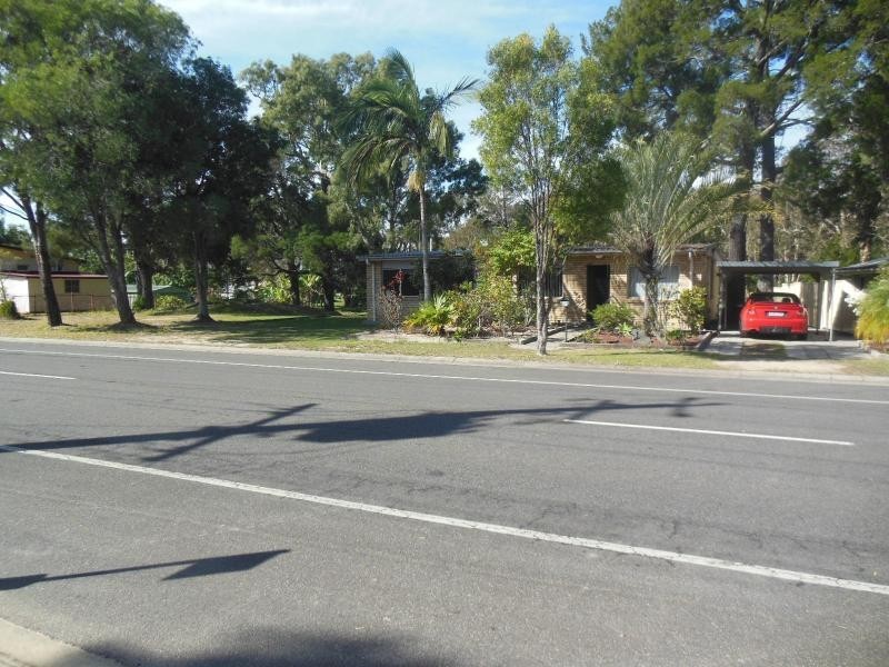 15-17 Bishop Road, Beachmere QLD 4510
