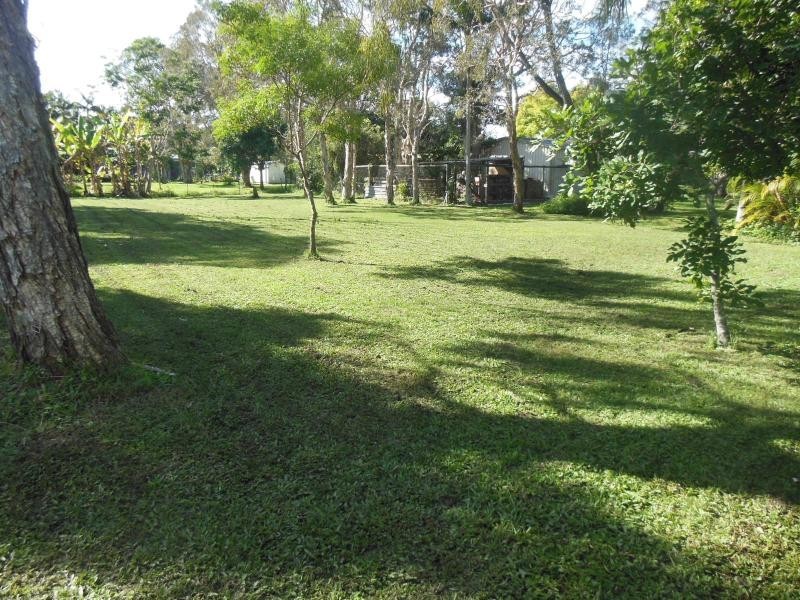 15-17 Bishop Road, Beachmere QLD 4510