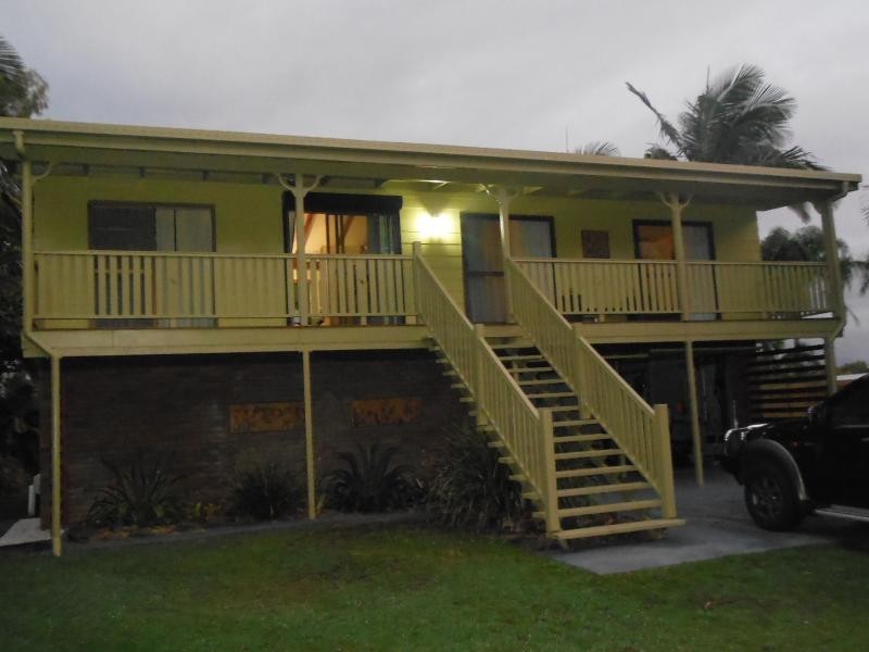 14 Malcolm Street, Beachmere QLD 4510