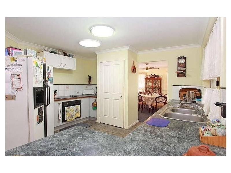 32 Gretel Drive, Beachmere QLD 4510