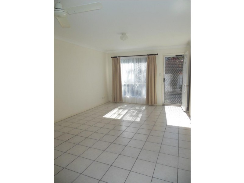1/126 BISHOP Road, Beachmere QLD 4510