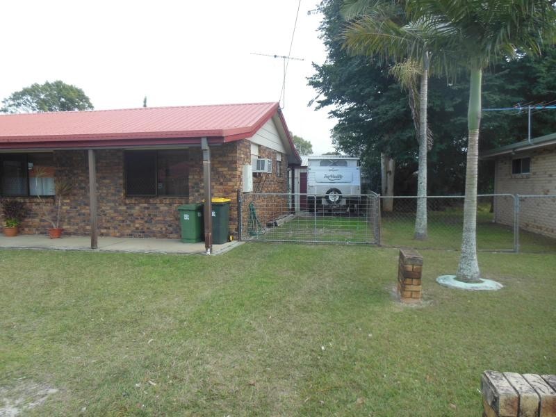 18 James  Road, Beachmere QLD 4510