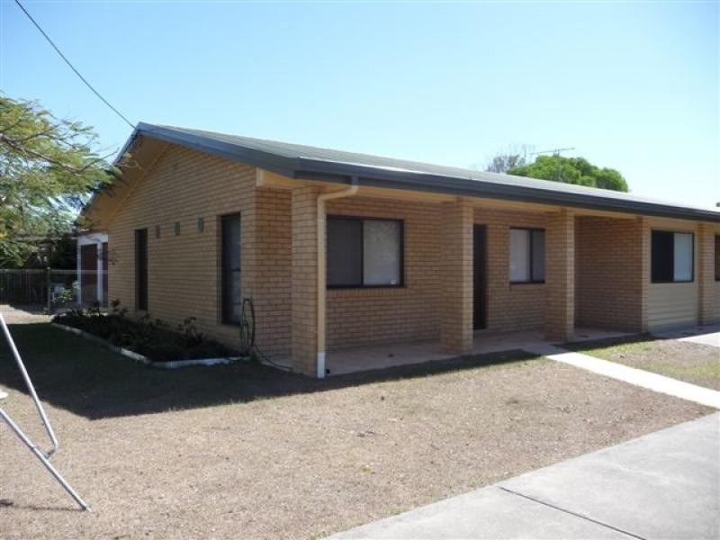 2/68 JAMES  Road, Beachmere QLD 4510