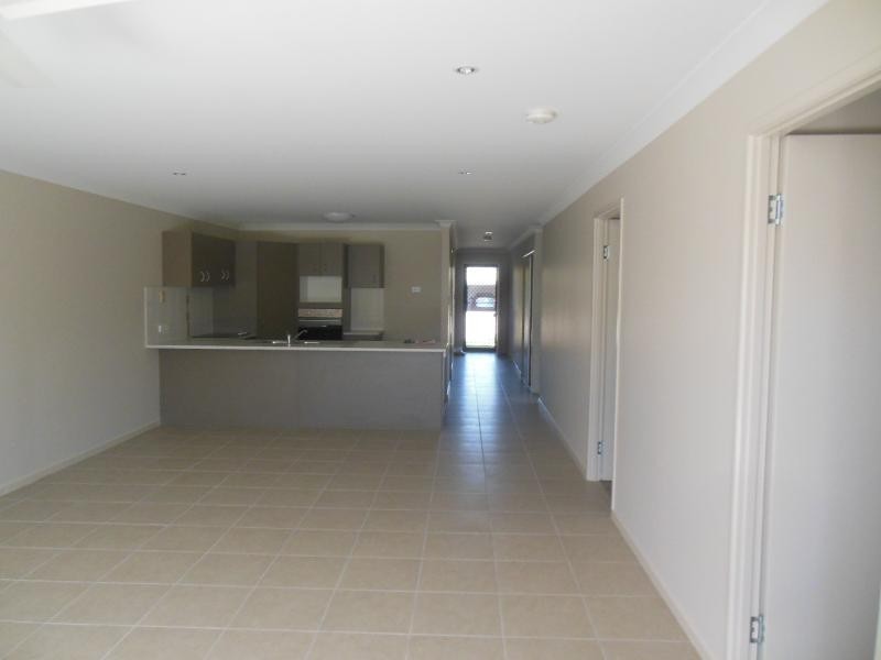 21 Apollo Court, Beachmere QLD 4510