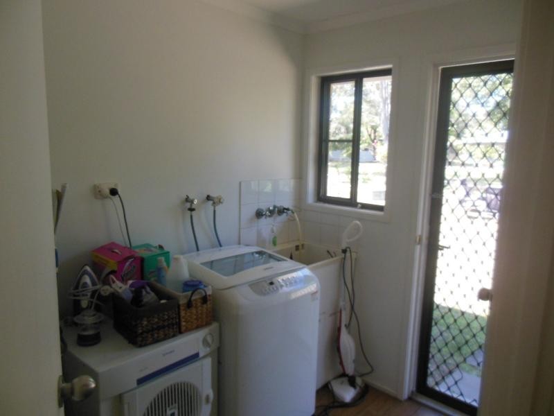 25 Moatah Drive, Beachmere QLD 4510