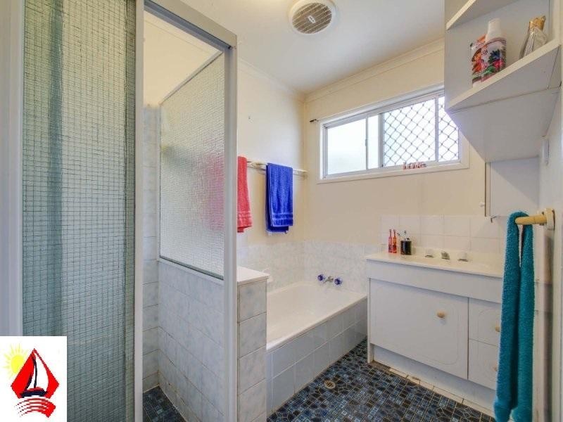 4 Jason  Crescent, Beachmere QLD 4510