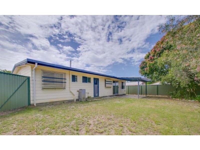 4 Jason  Crescent, Beachmere QLD 4510