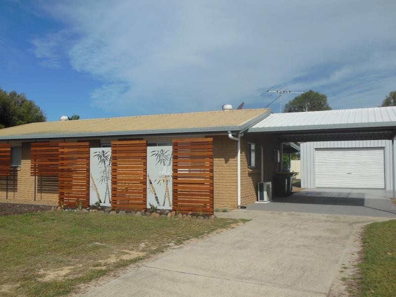 17 Moatah Drive, Beachmere QLD 4510