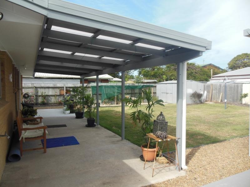 17 Moatah Drive, Beachmere QLD 4510