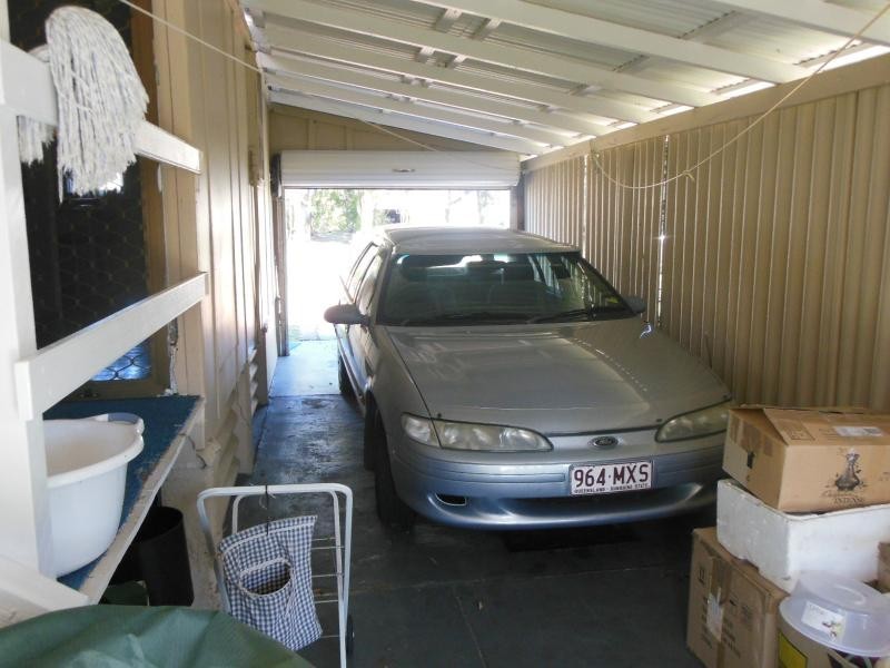 4 Grace Street, Beachmere QLD 4510