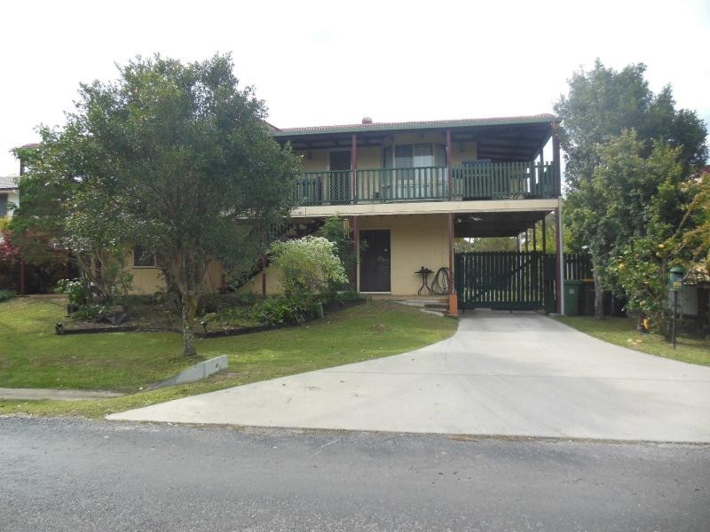 13 Timothy Esplanade, Beachmere QLD 4510