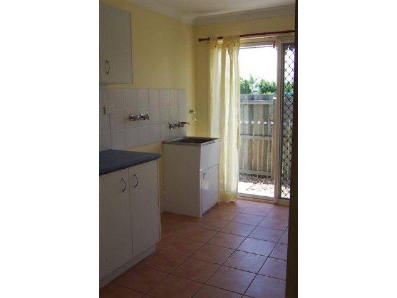 84 Biggs Avenue, Beachmere QLD 4510