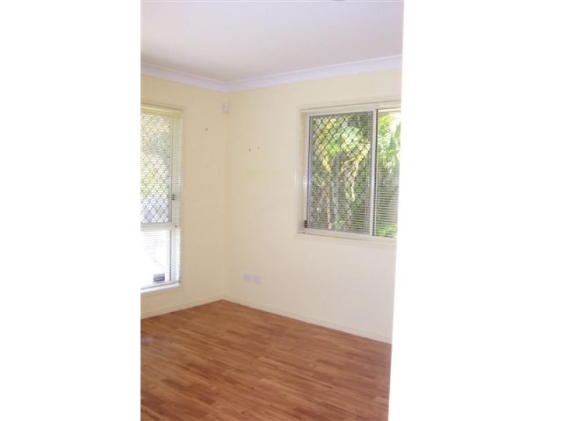 84 Biggs Avenue, Beachmere QLD 4510