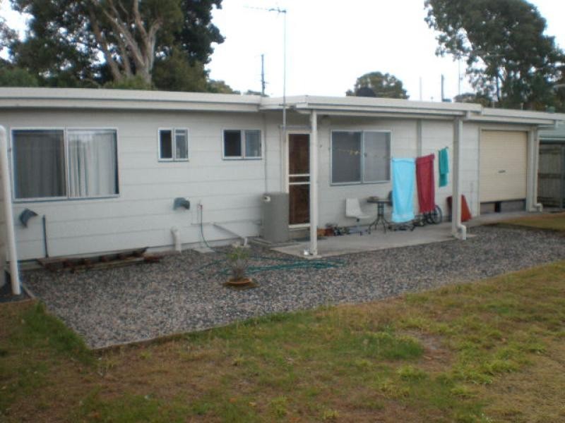 81 Moreton Terrace, Beachmere QLD 4510
