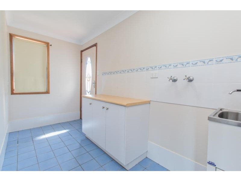 57 Biggs Avenue, Beachmere QLD 4510