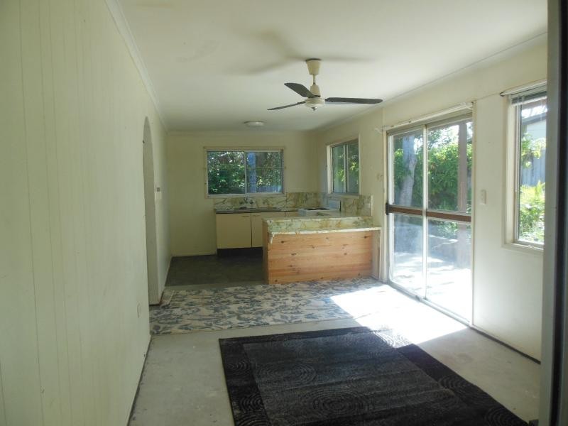 111 Moreton  Terrace, Beachmere QLD 4510