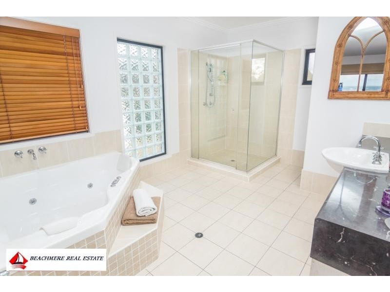 39 Coronation  Avenue, Beachmere QLD 4510