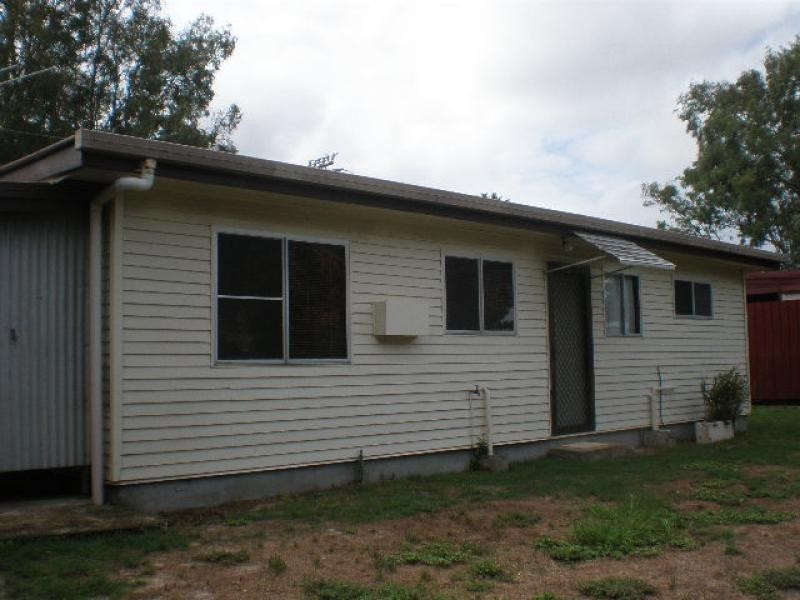 121 Moreton  Terrace, Beachmere QLD 4510