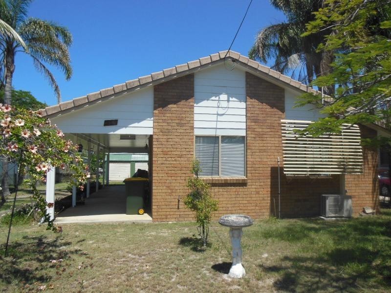 29 Moreton  Terrace, Beachmere QLD 4510