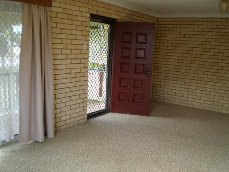 96 Biggs Avenue, Beachmere QLD 4510