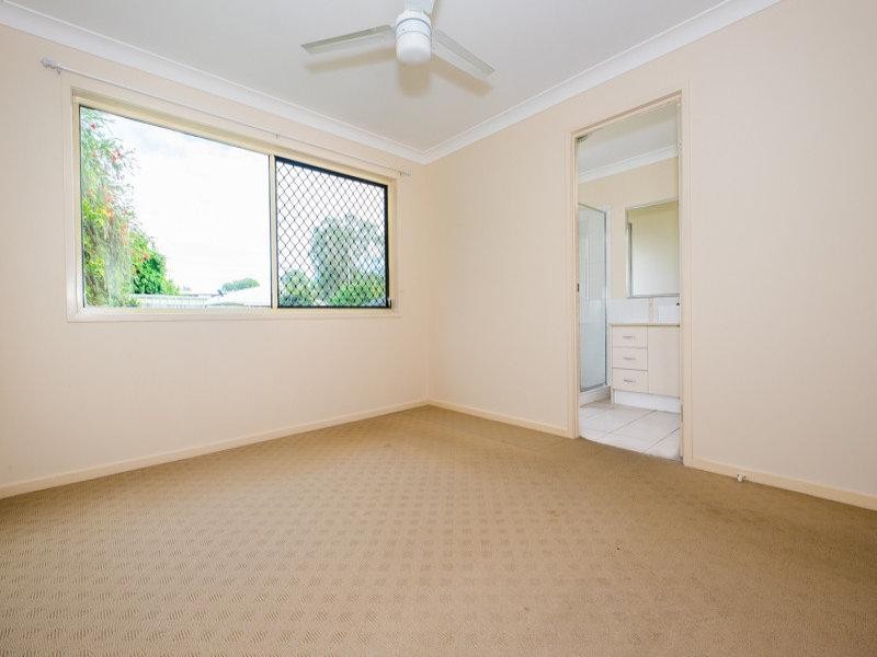 2/143 Bishop  Road, Beachmere QLD 4510