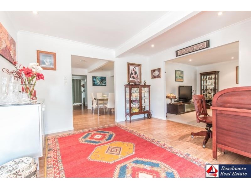 106 BIGGS Avenue, Beachmere QLD 4510