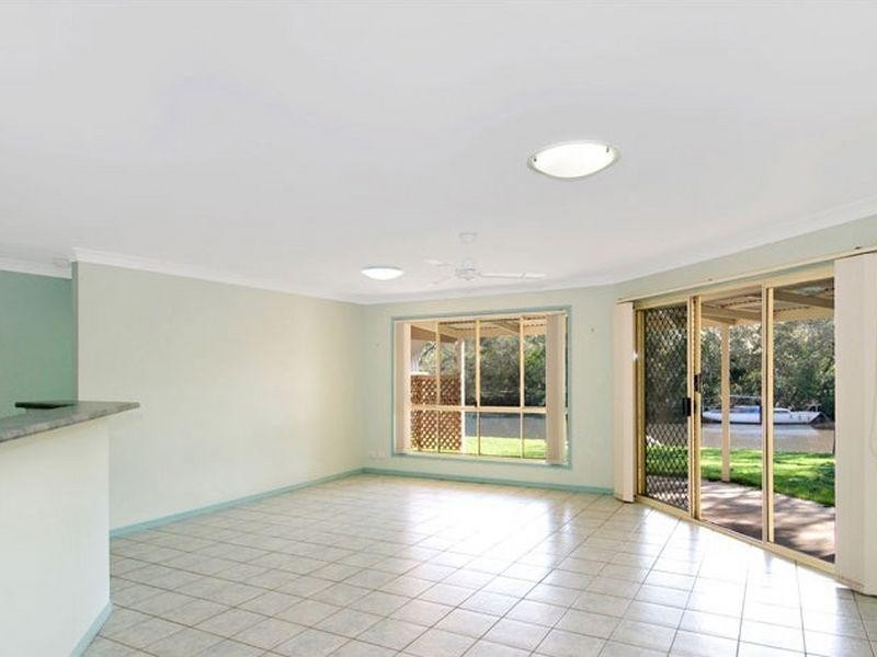 3 Riversleigh Road, Beachmere QLD 4510