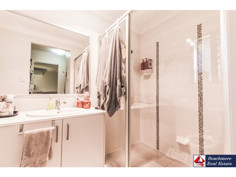 7/12 SECOND Avenue, Beachmere QLD 4510