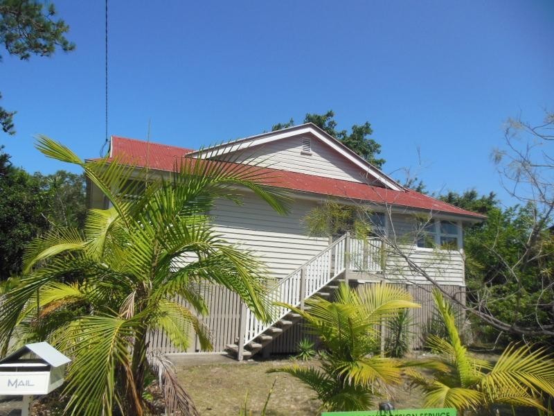 31 BISHOP Road, Beachmere QLD 4510