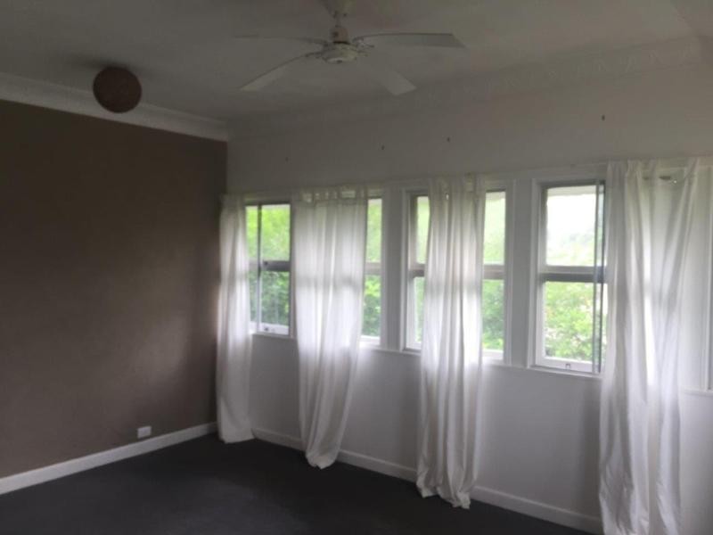 31 BISHOP Road, Beachmere QLD 4510