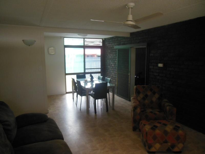 72 JAMES  Road, Beachmere QLD 4510