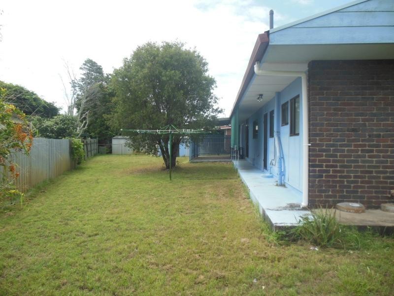 72 JAMES  Road, Beachmere QLD 4510