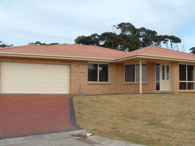 7 Krista Lee Court TURA BEACH 2548, Tura Beach NSW 2548