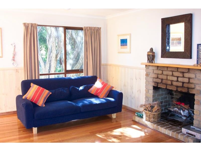 150 Lohr Avenue INVERLOCH 3996, Inverloch VIC 3996