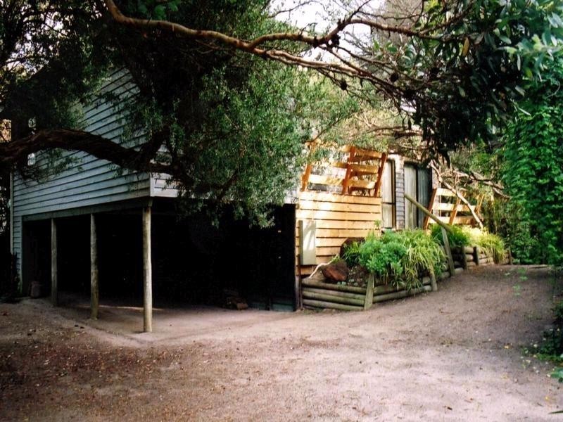 96 Surf Parade INVERLOCH 3996, Inverloch VIC 3996