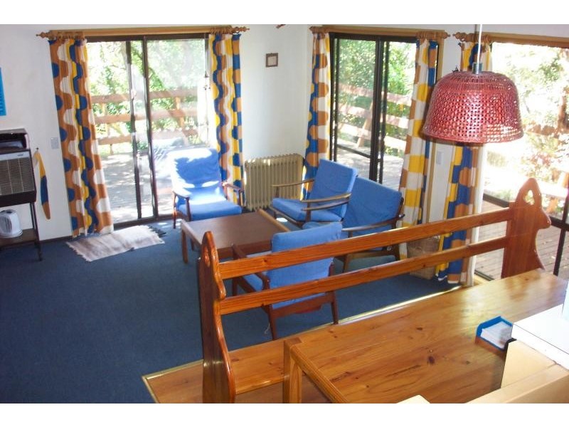 96 Surf Parade INVERLOCH 3996, Inverloch VIC 3996