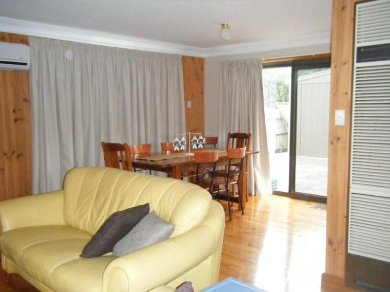 33 Beilby Avenue INVERLOCH 3996, Inverloch VIC 3996