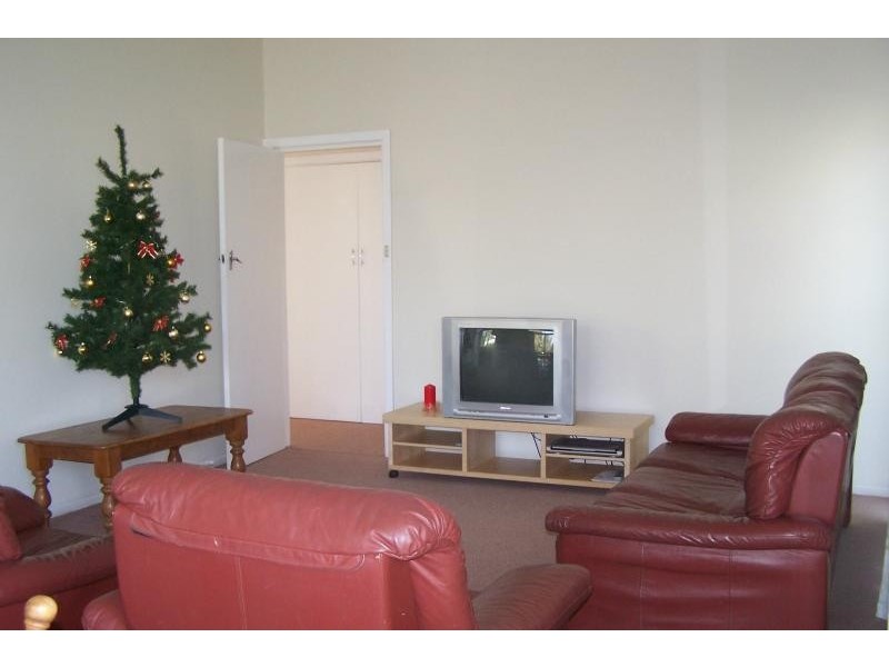 12 Pier Road INVERLOCH 3996, Inverloch VIC 3996