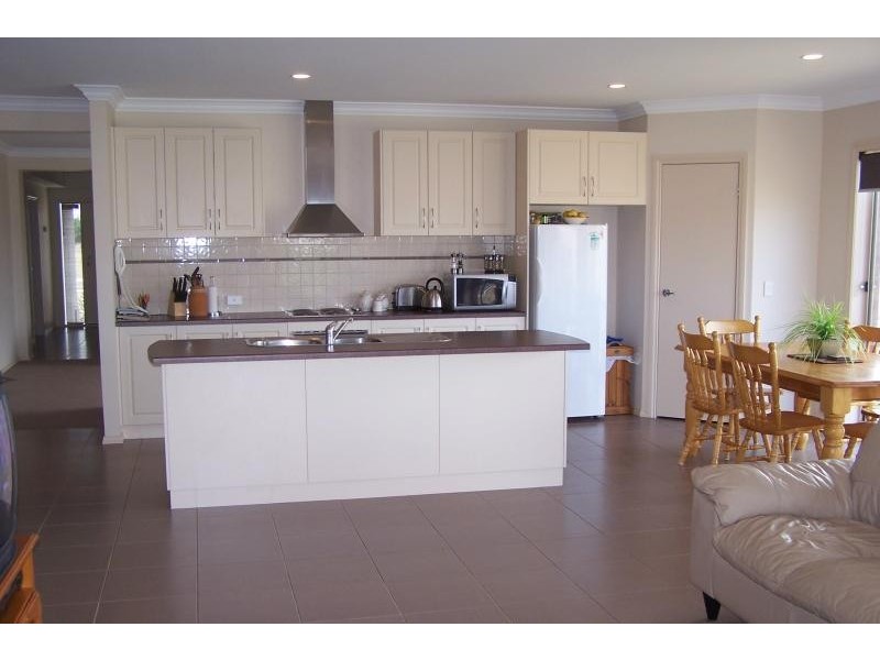 73 Meanderri Drive INVERLOCH 3996, Inverloch VIC 3996