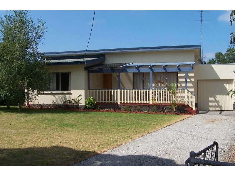 11 Halford  Street INVERLOCH 3996, Inverloch VIC 3996