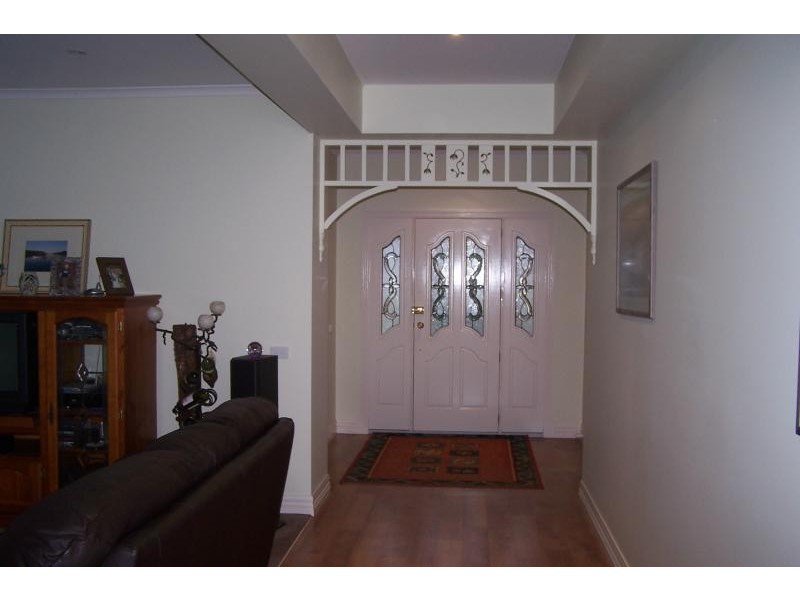 11 Royal Parade INVERLOCH 3996, Inverloch VIC 3996