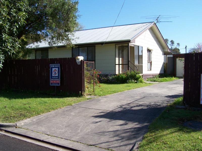 25 Darling Avenue INVERLOCH 3996, Inverloch VIC 3996