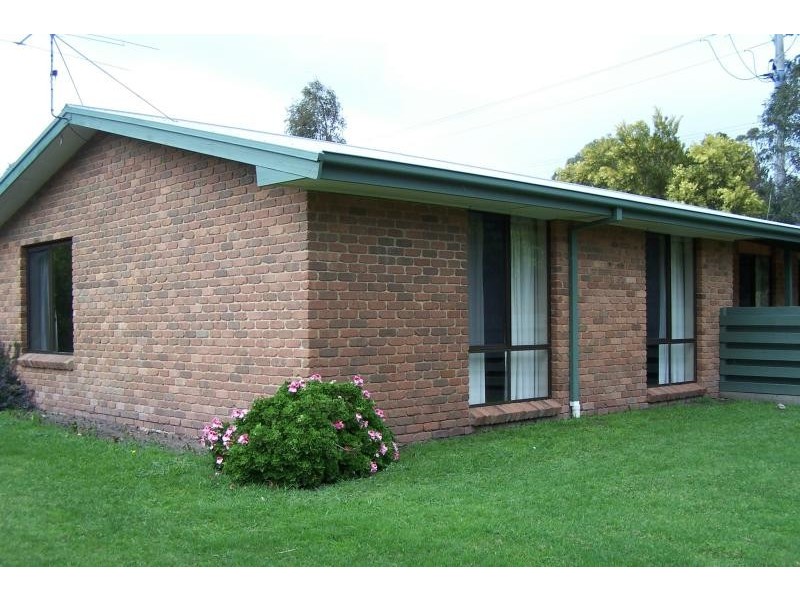 28 Powlett Street INVERLOCH 3996, Inverloch VIC 3996