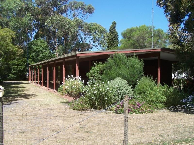4 Florida Avenue INVERLOCH 3996, Inverloch VIC 3996