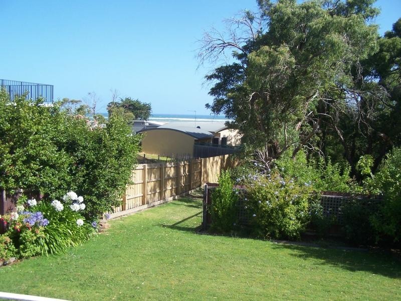 24 Venus Street INVERLOCH 3996, Inverloch VIC 3996