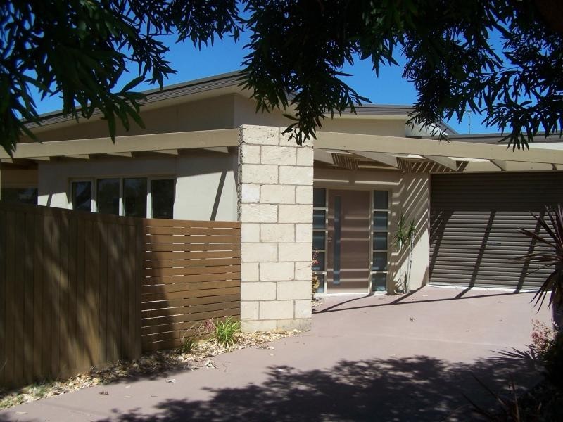 27a Dixon Street INVERLOCH 3996, Inverloch VIC 3996