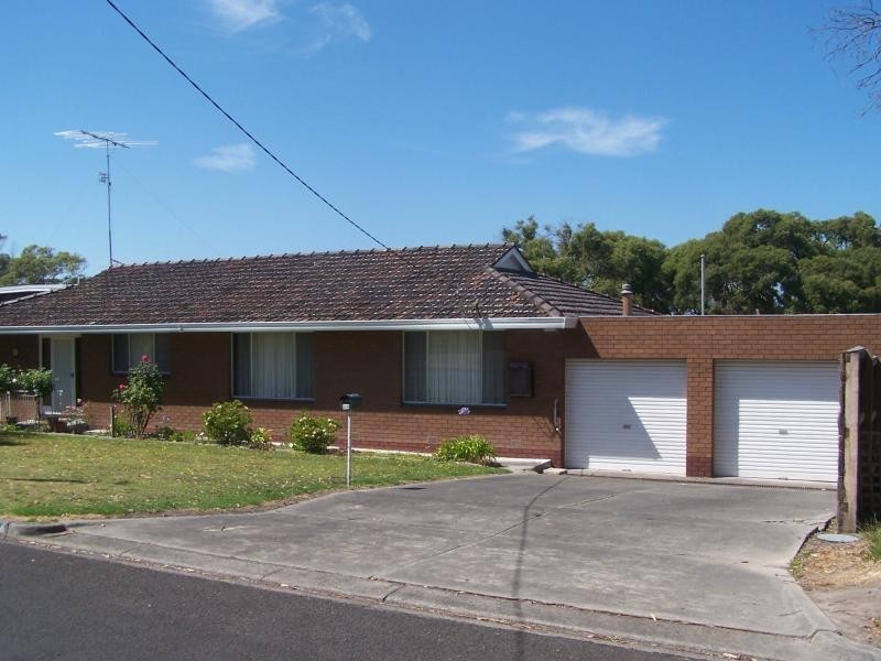 24 Venus Street INVERLOCH 3996, Inverloch VIC 3996