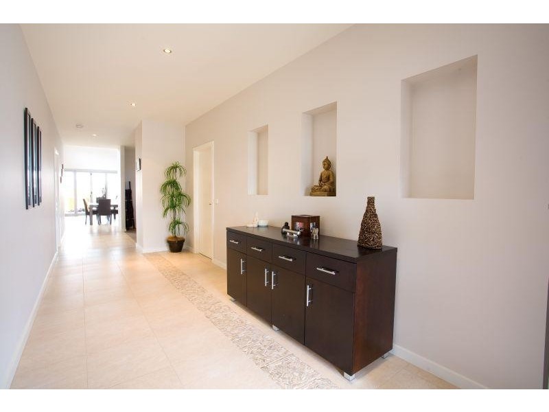 27 Beachcomber Drive INVERLOCH 3996, Inverloch VIC 3996