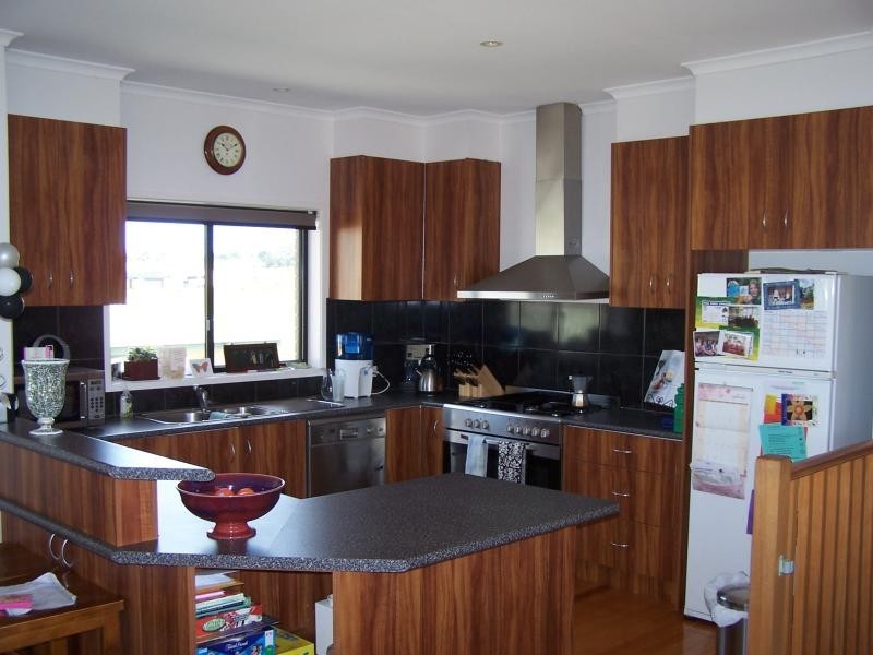 13 Hobsons Place INVERLOCH 3996, Inverloch VIC 3996