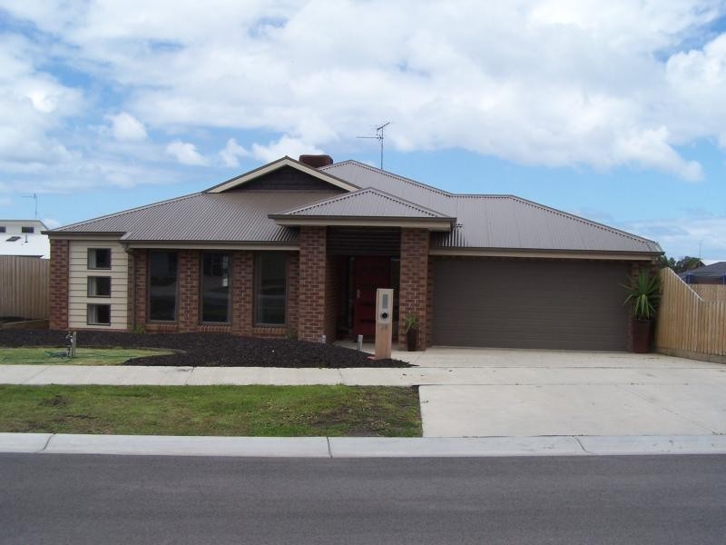 38 Tamara Crescent INVERLOCH 3996, Inverloch VIC 3996